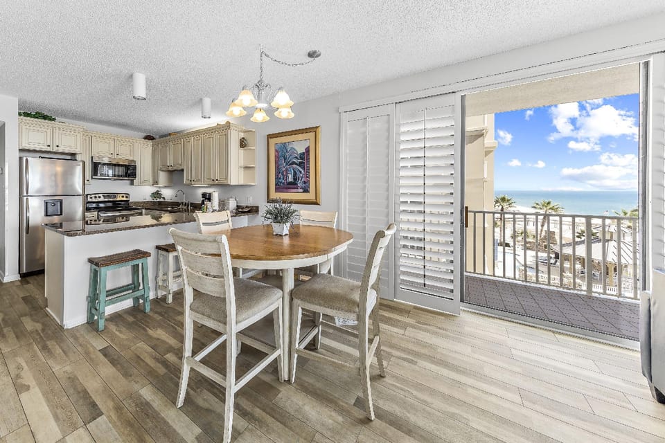 Romar Place 401 Hotel in Orange Beach