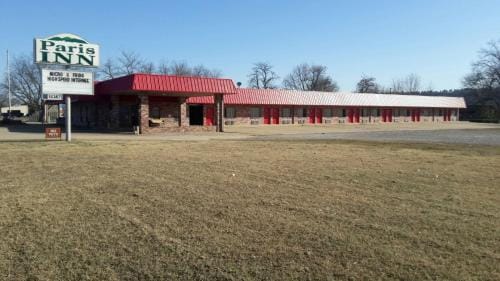 Paris Inn and Suites Motel in Arkansas