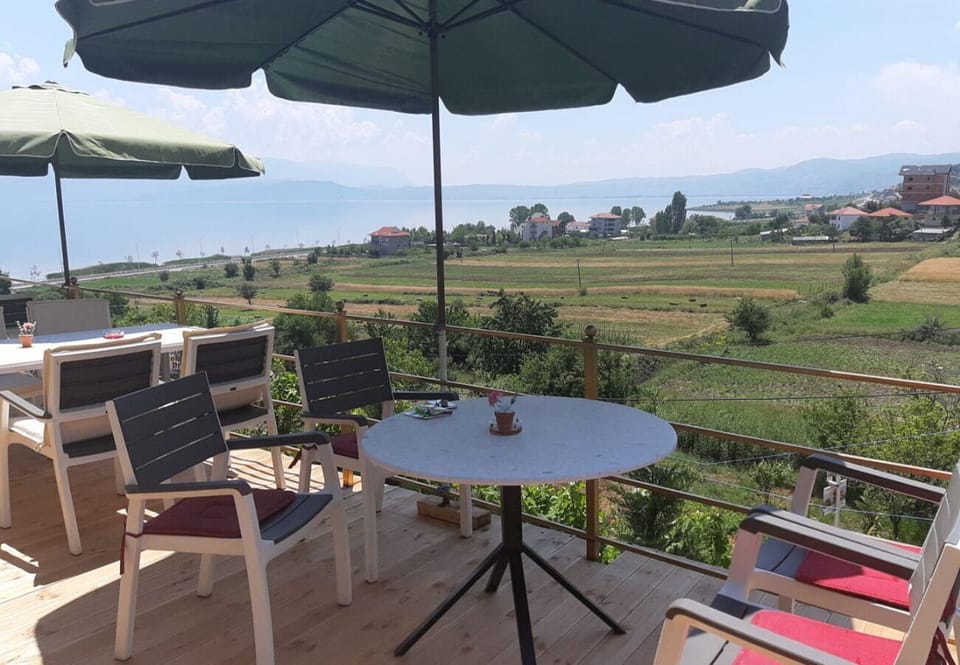 villa stone up to ble alb Hotel in North Macedonia