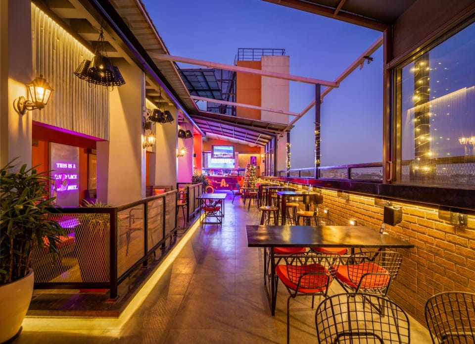 Bar/lounge
