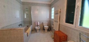 Roses Village Apartment Hotel in Liguria