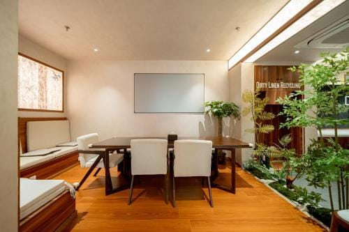 Xihe Hotel-Shanghai Lujiazui Lancun Road Subway Station Branch Hotel in Shanghai