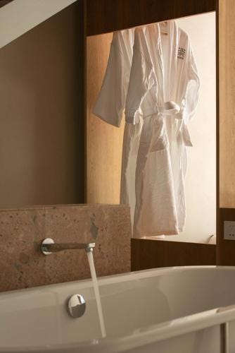 Rakuhotel Hotel in Zhejiang