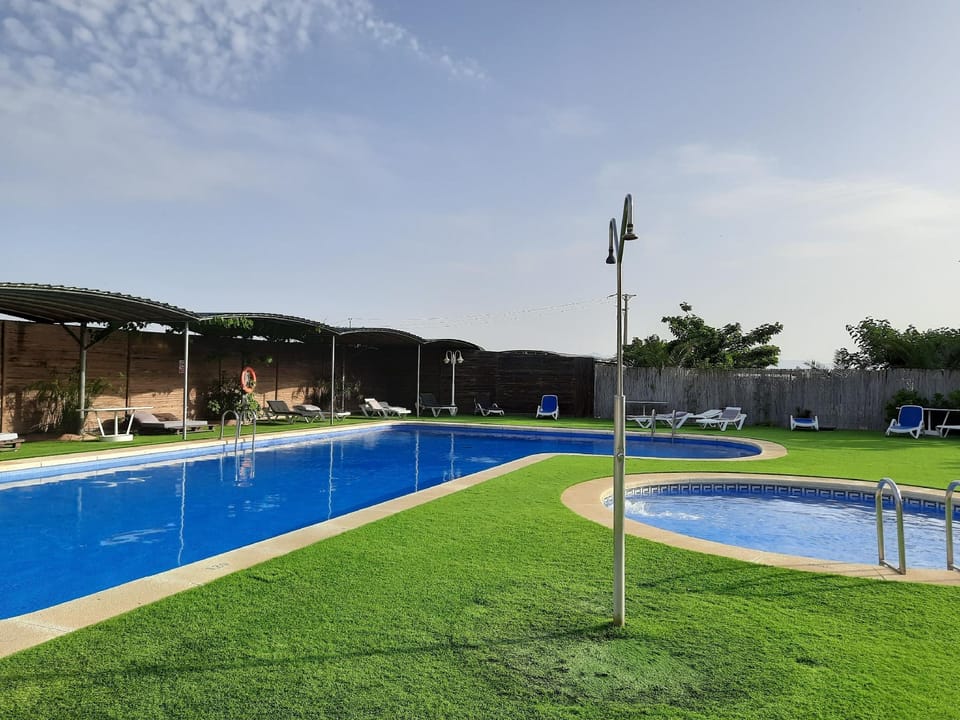 HOTEL RIOMAR Hotel in Alt Empordà