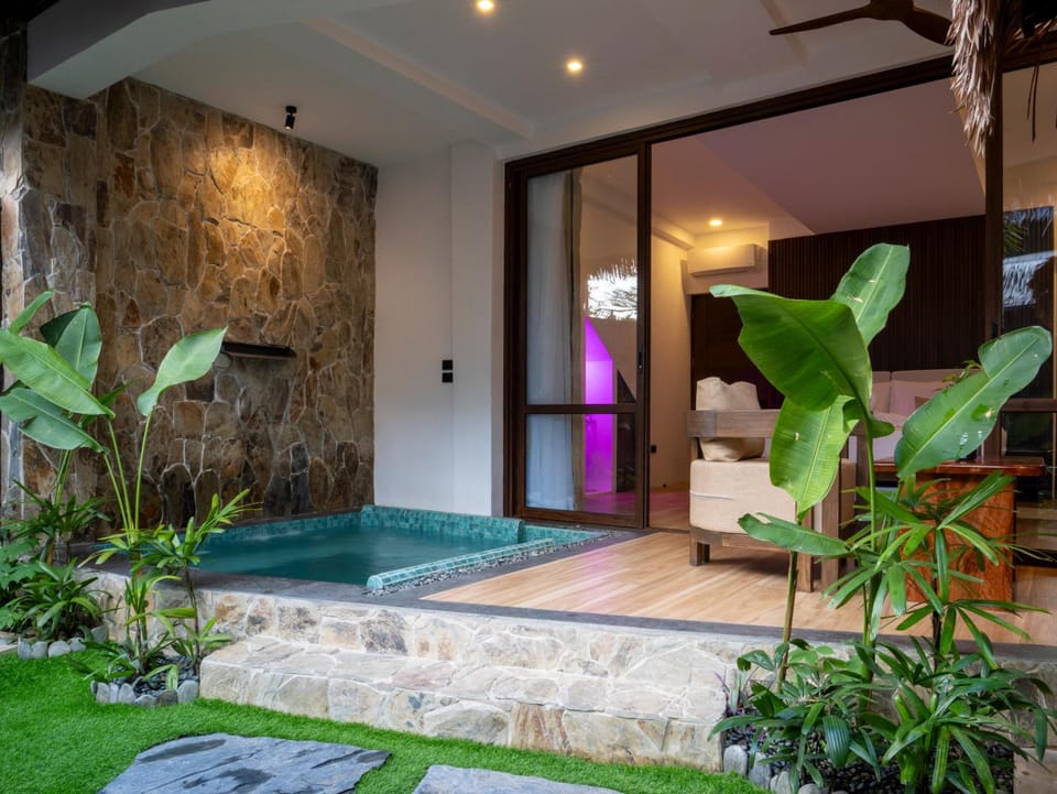 Capricho Villa El Nido Hotel in El Nido