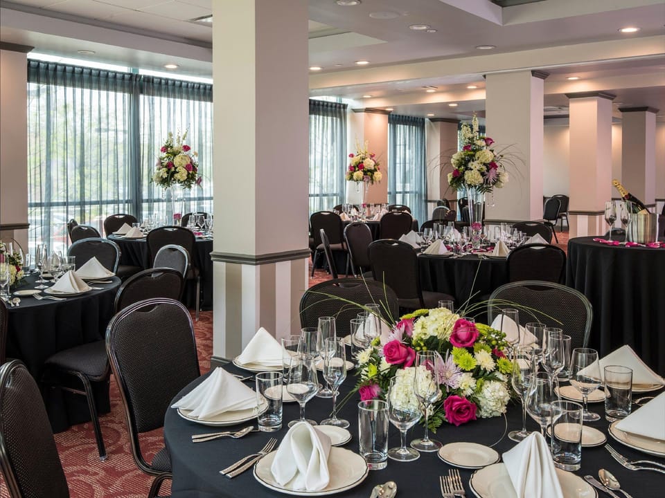 Banquet hall