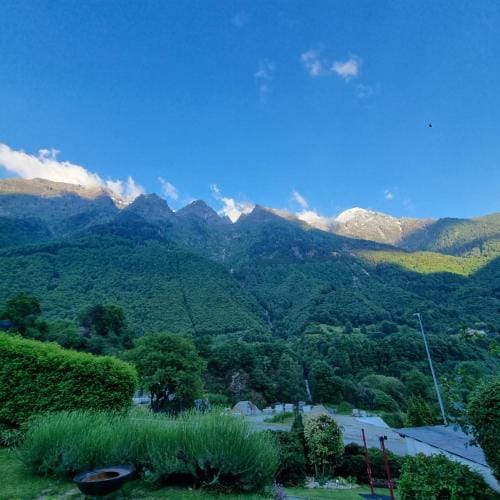 Bed&Breakfast La Sctaleta Hotel in Canton of Grisons