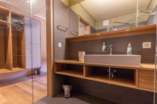 ChieneHuus - vegetarisches Hotel und Seminarhaus Hotel in Canton of Valais