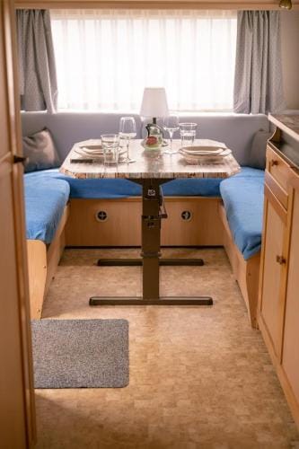 Dani's Wohnwagen B&B Hotel in Singen