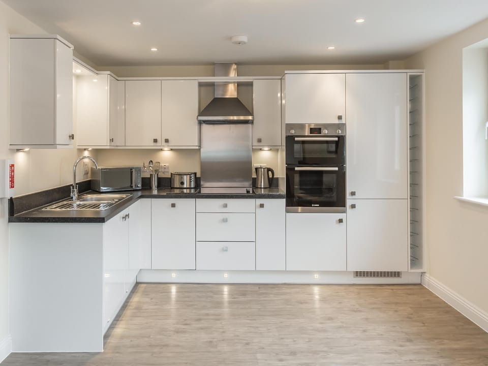 HOF - Central Point Apartments Apartment hotel in Basingstoke