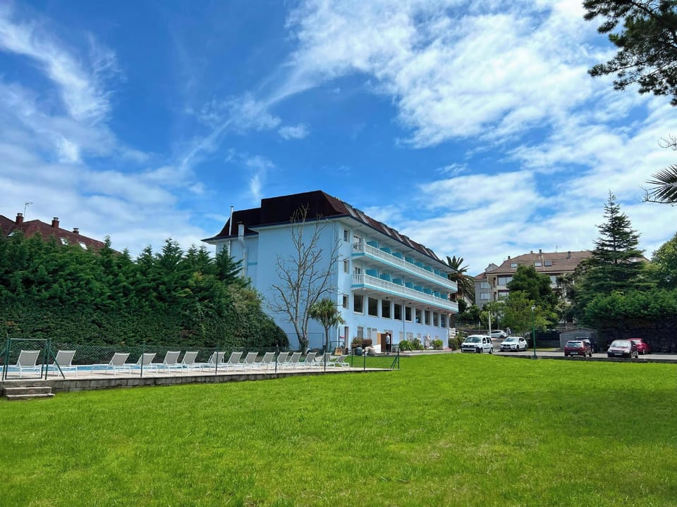 Moon Dreams Noja Hotel in Cantabria