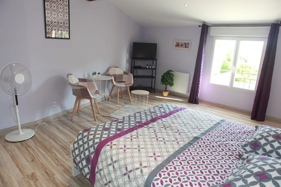 Chambres d'hôtes La Fontaine Hotel in Nouvelle-Aquitaine