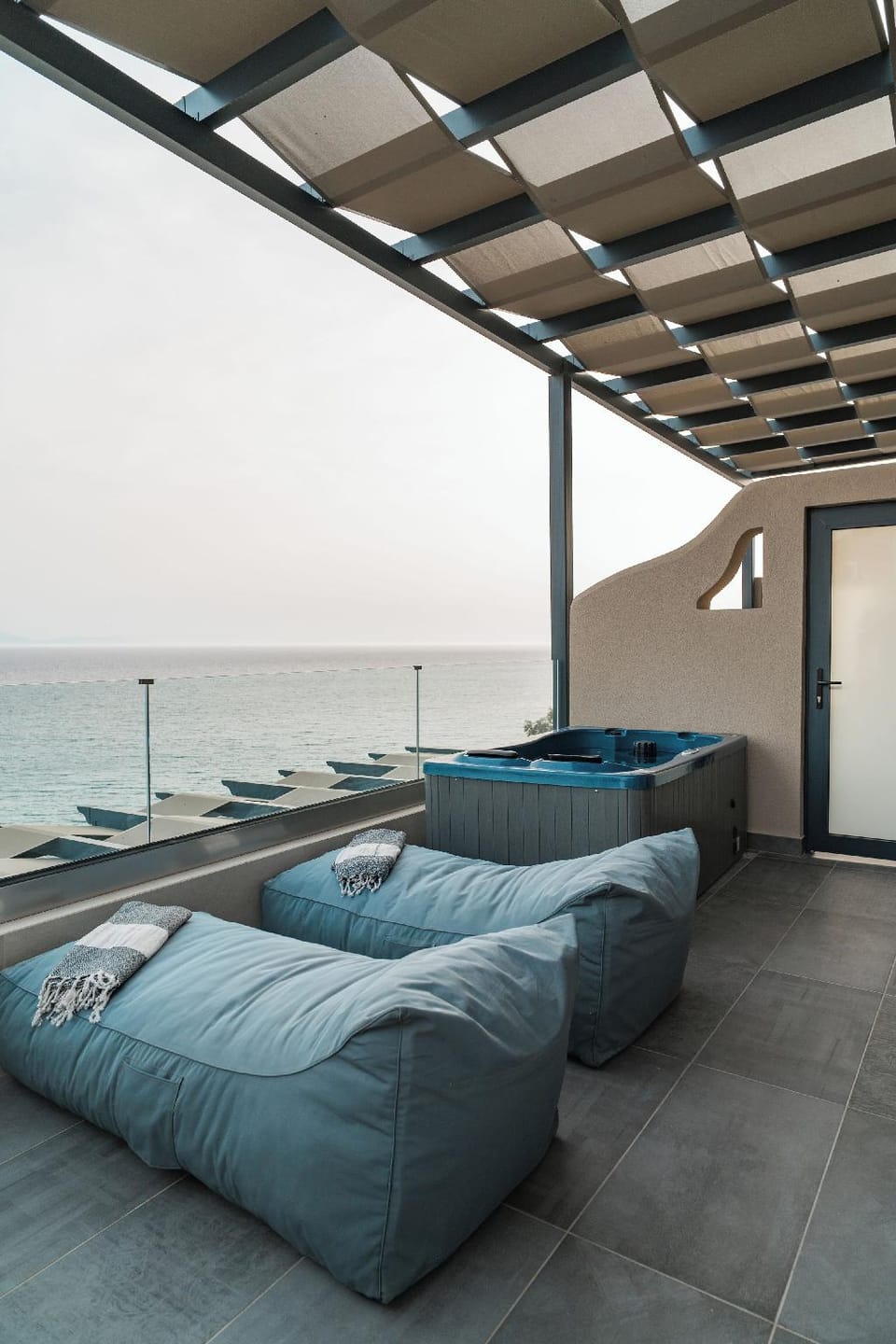 Olive Green Studios and Apartments Hotel in İzmir Province