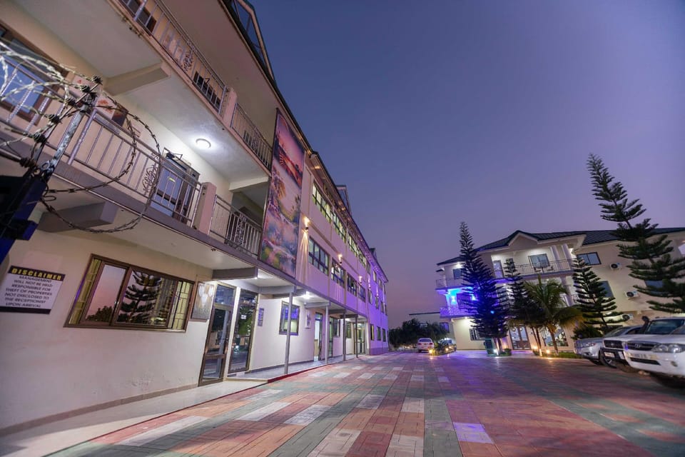 De-Kings Hotel Hotel in Central Region, Ghana