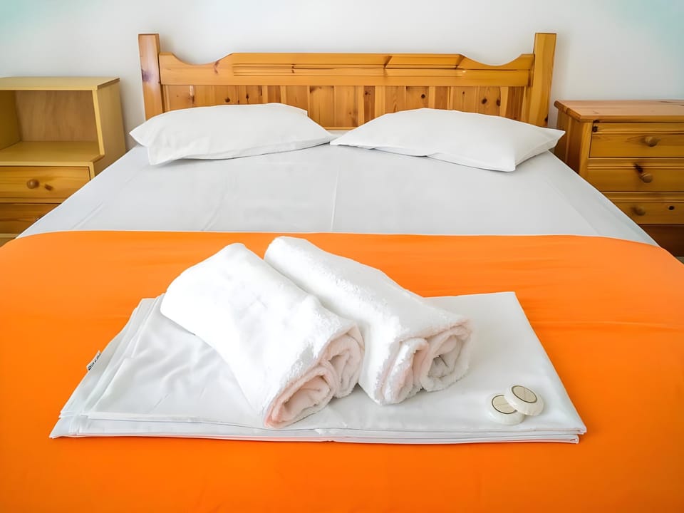 Monolithos Hotel Hotel in Santorini