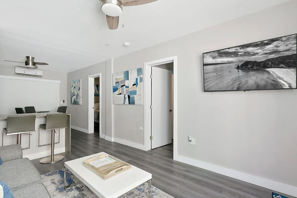 ULTRA magical apartment at the Beach Hotel in Hollywood Beach