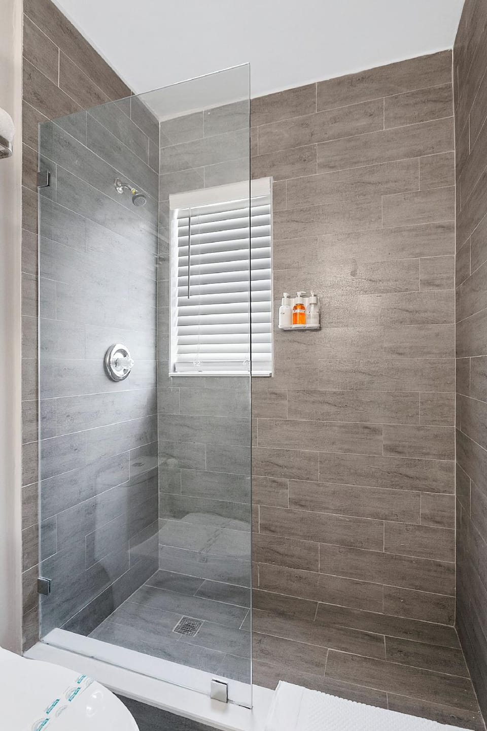 ULTRA Modern Apt by the Beach Hotel in Hollywood Beach