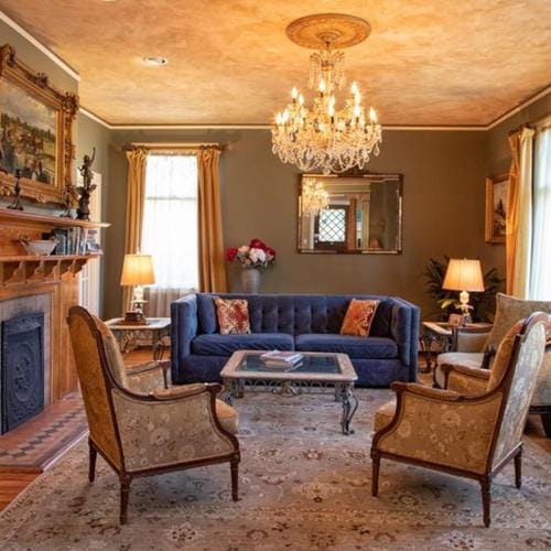 Black Walnut B&B Inn Hotel in Historic Montford