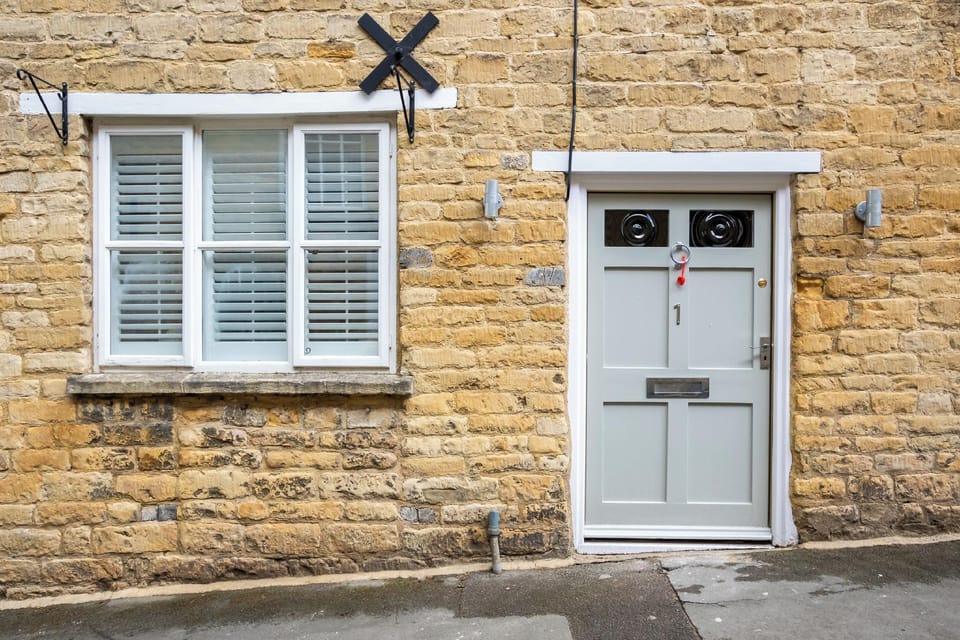 Windsor Cottage-Bolthole in heart of CN Hotel in Chipping Norton