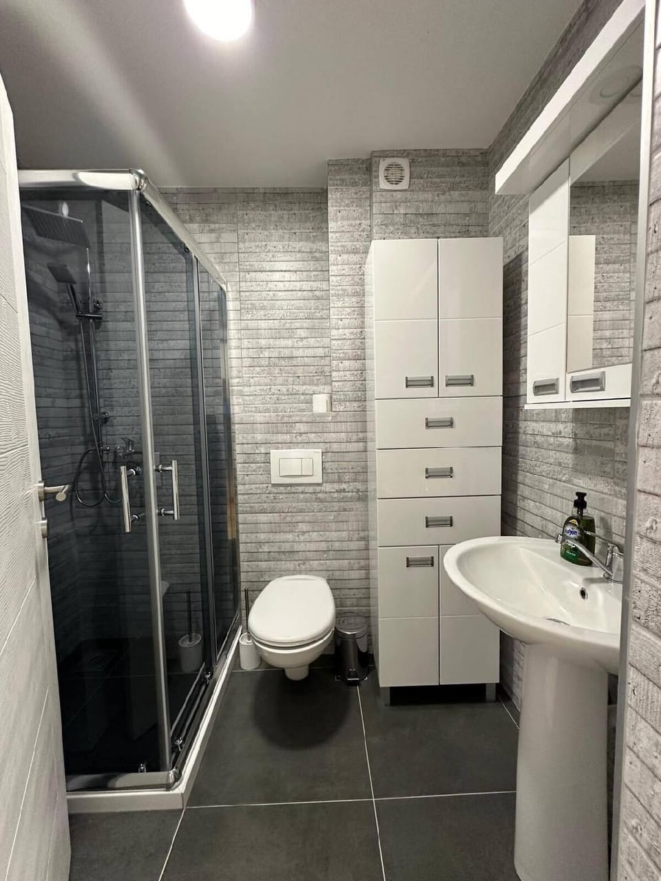 I&I 3 Bedrooms Apartment I Hotel in Serbia