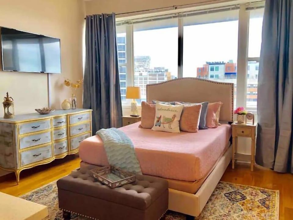Legacy BnB Suites Hotel in French Quarter