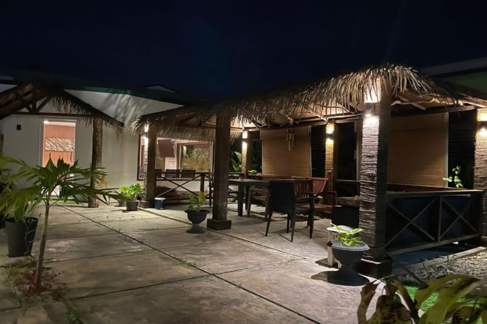 Himeyn Beach Inn Ocho Homes Hotel in Maldives