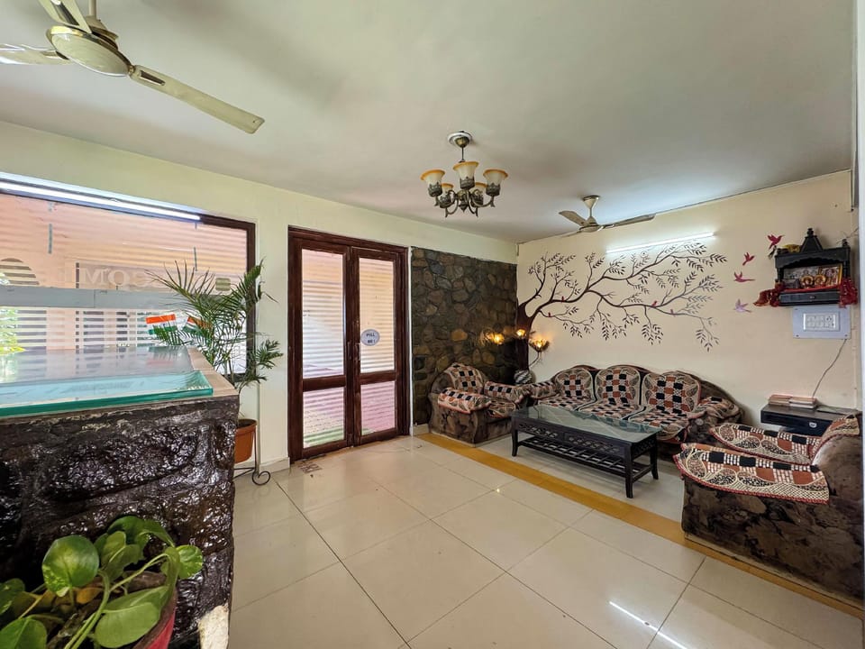 Shelton Blu Hotel in Uttarakhand