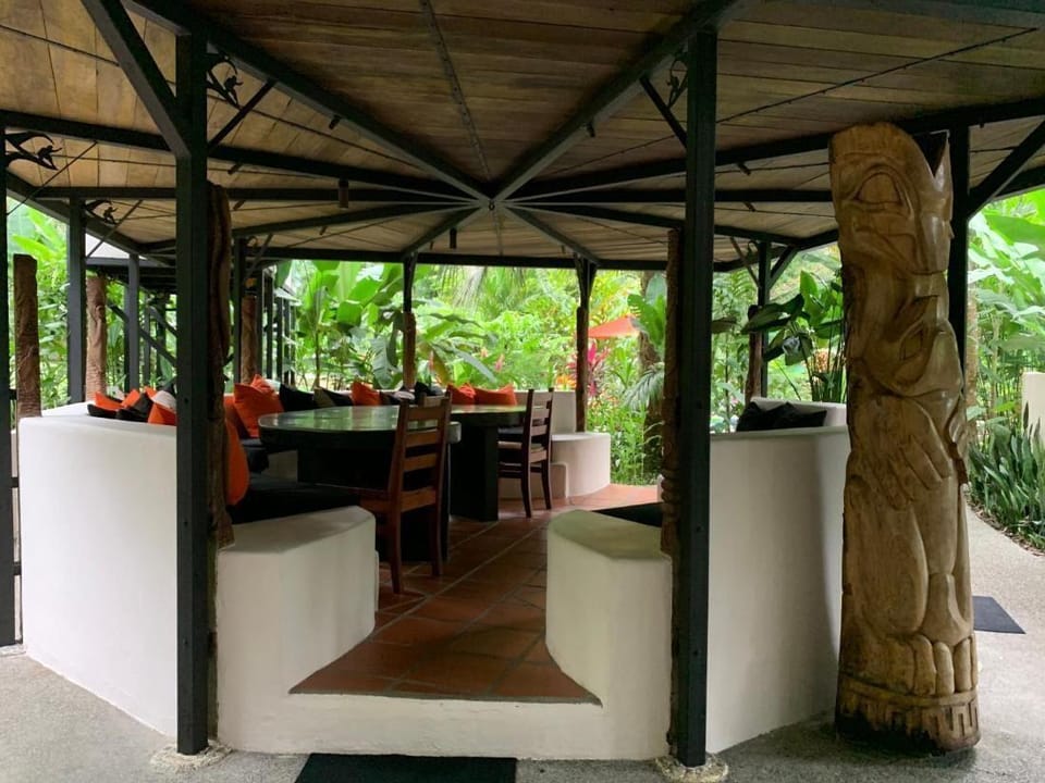 El Tumbo de las Olas Hotel in Puntarenas Province