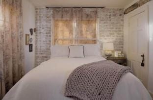 J-Town House Hotel in Amarillo