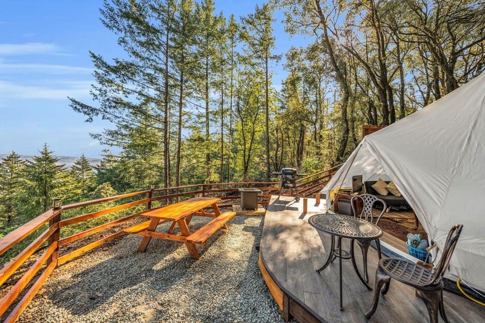 Mays Luxury Farm Stays Hotel in San Francisco Bay Area