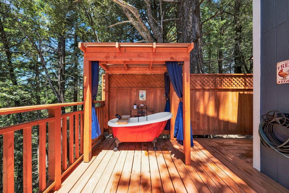 Mays Luxury Farm Stays Hotel in San Francisco Bay Area