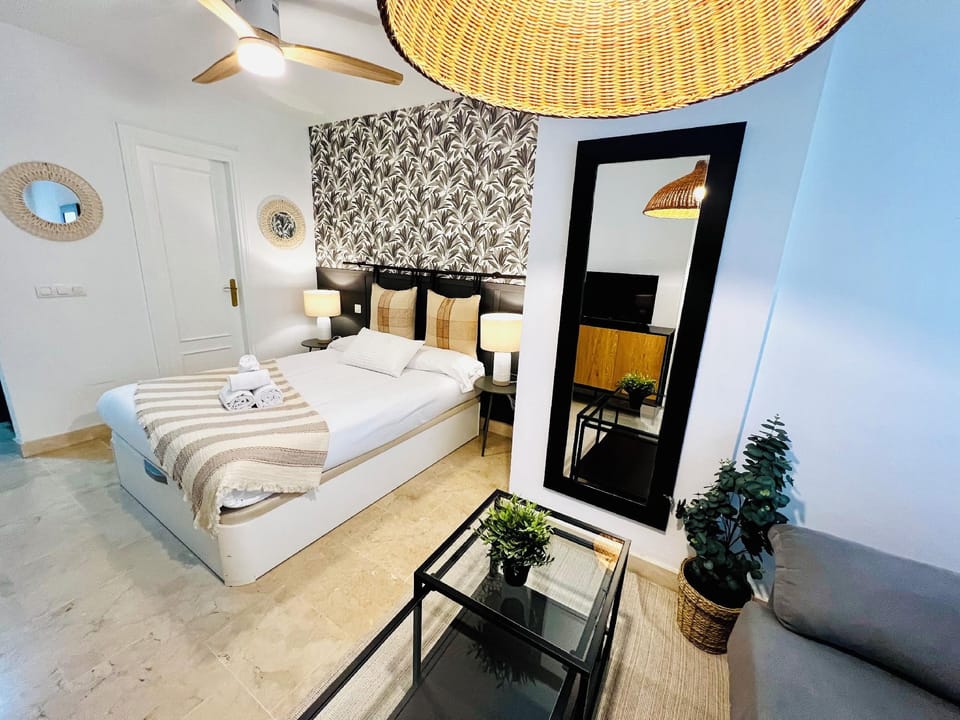 Modern apartment in Juan de Austria Hotel in Malaga