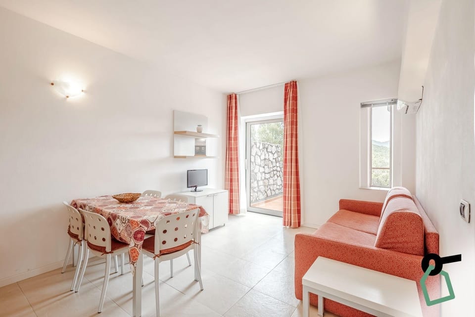 Hotiday Apartment Collection - Portoferraio Hotel in Tuscany