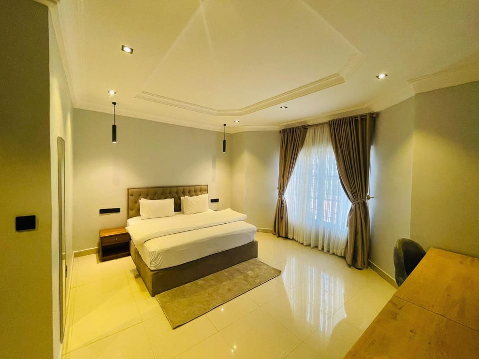 Three Bedroom Apartment Hotel in Abuja