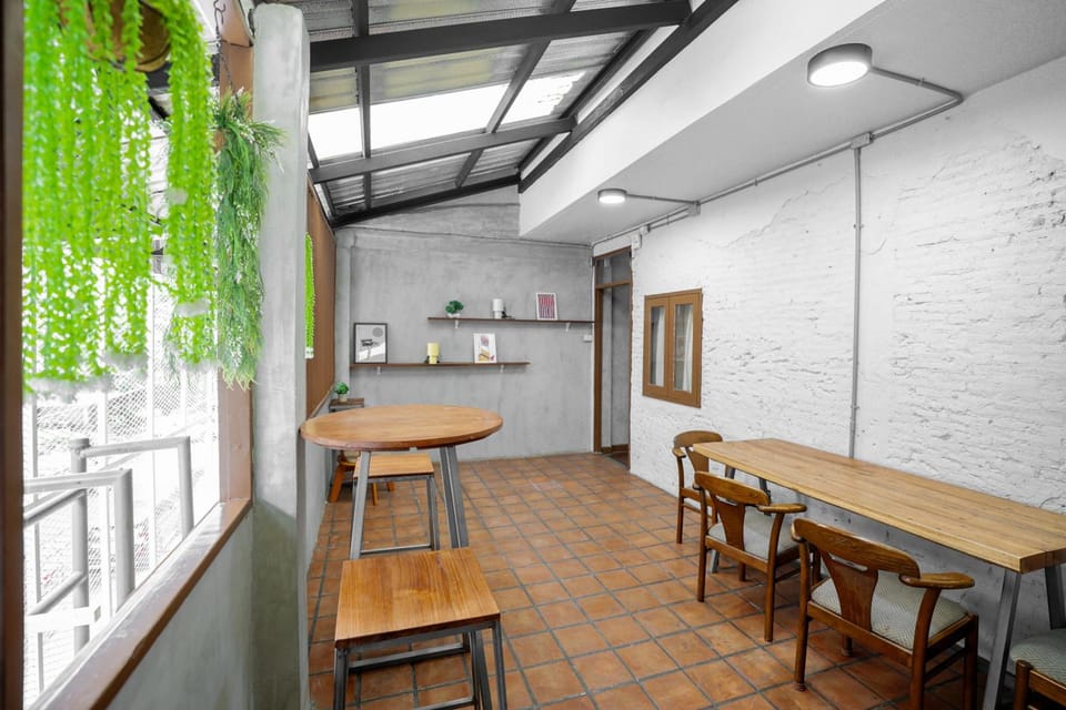 Siam Breeze Inn (Self check-in) Hostel in Bangkok