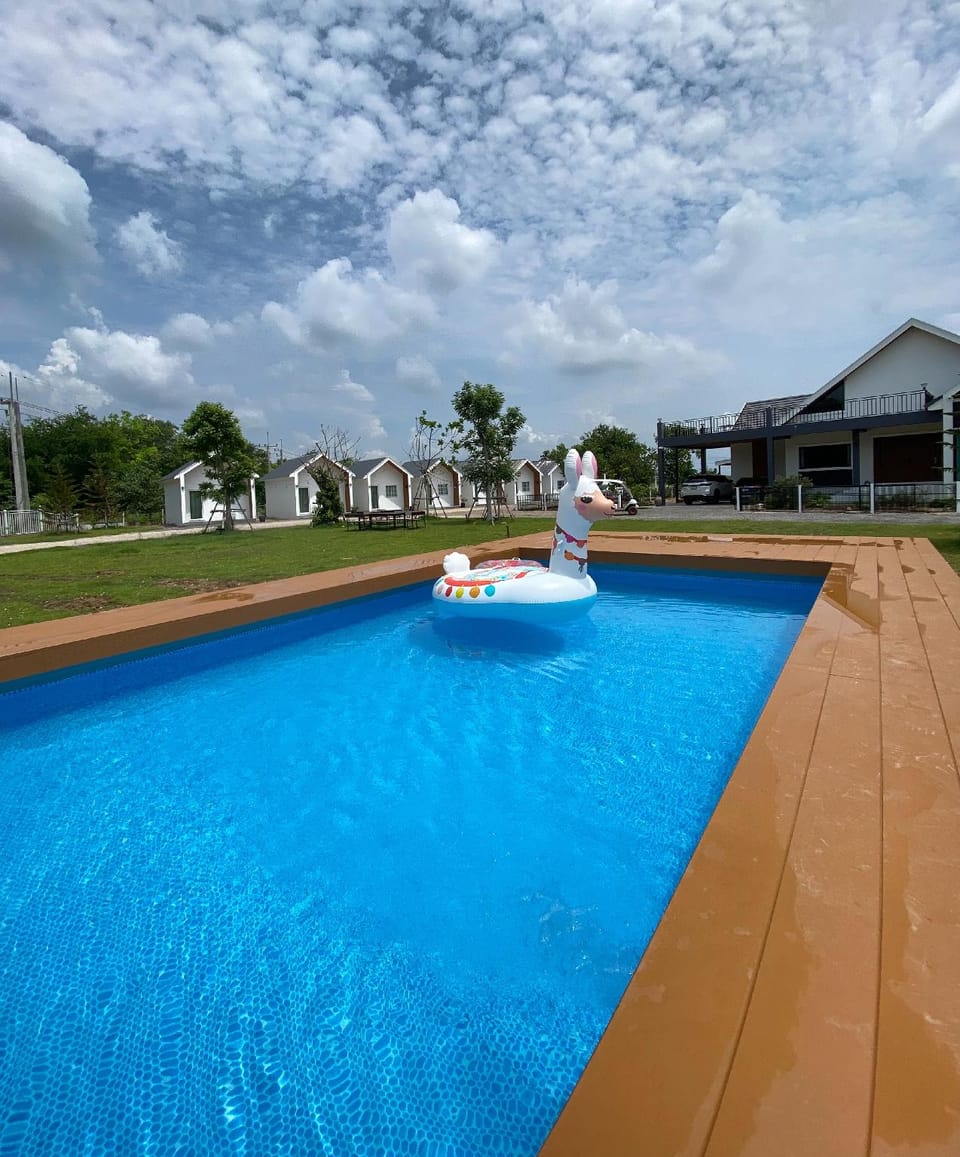 Winwan coffee House Resort in Laos