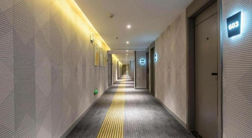 7 Days Inn Guangzhou Dongfeng East Road Yangji Metro Station Hotel in Guangzhou