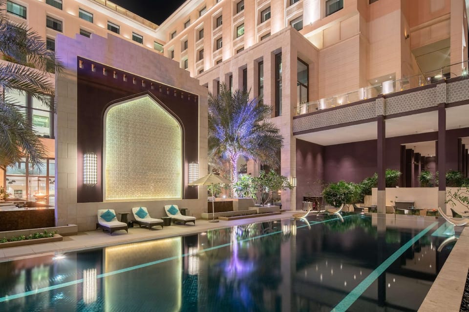 Swimming pool