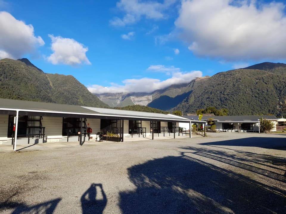 Lake Matheson Motel Motel in West Coast