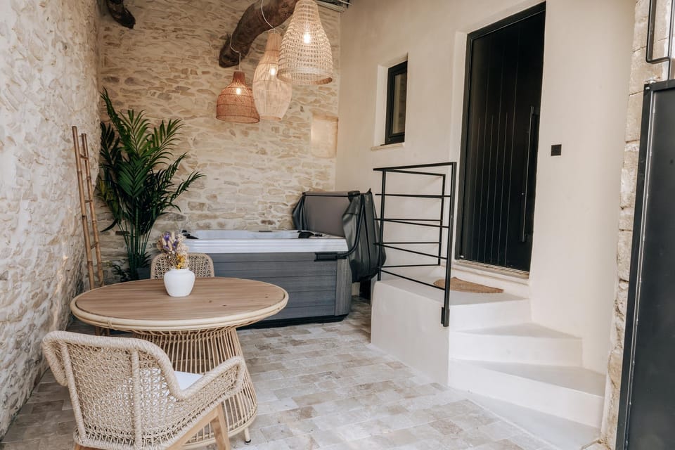 La Grange  Bed and Breakfast in Rochefort-du-Gard