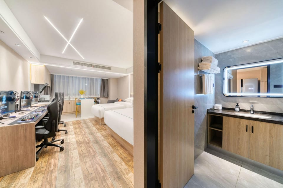 ReMAX Esports Hotel (Eastern New City Branch) Hotel in Zhejiang