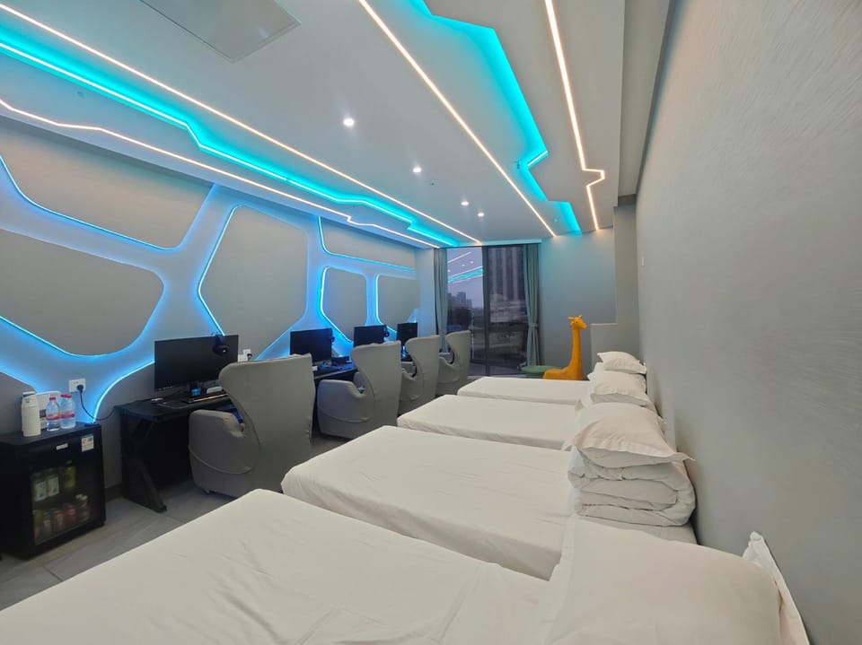 Ai E-sports Hotel (Hangzhou Xiaoshan South Railway Station) Hotel in Hangzhou