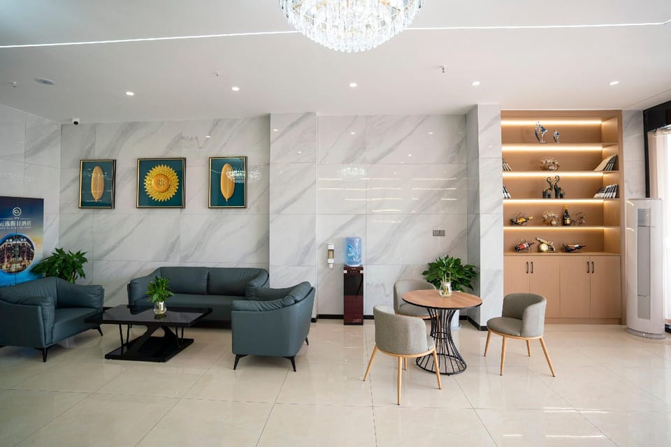 Yunyi Holiday Inn Hotel in Jiangsu