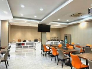 BORRMAN Hotel (Zaozhuang Ginza Sanzhong Branch） Hotel in Jiangsu