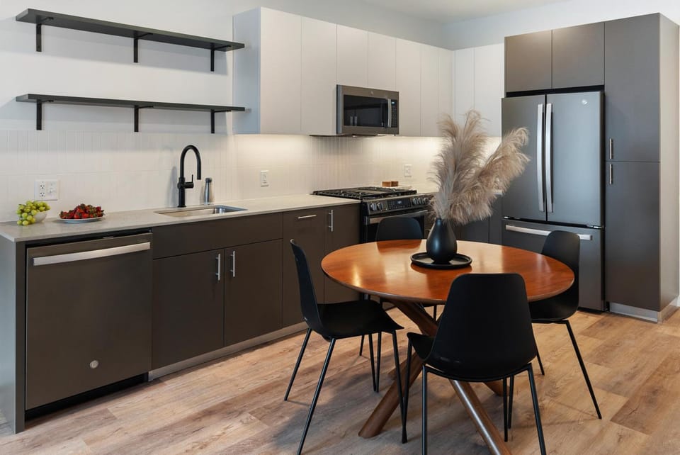 Luxury Apartments by Hyatus at Boston Everett Apartment hotel in Chelsea