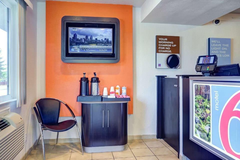 Motel 6 Eugene, OR - South Springfield Hotel in Springfield