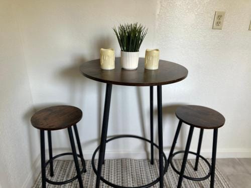 Charming Suite with privacy Hotel in Arden-Arcade