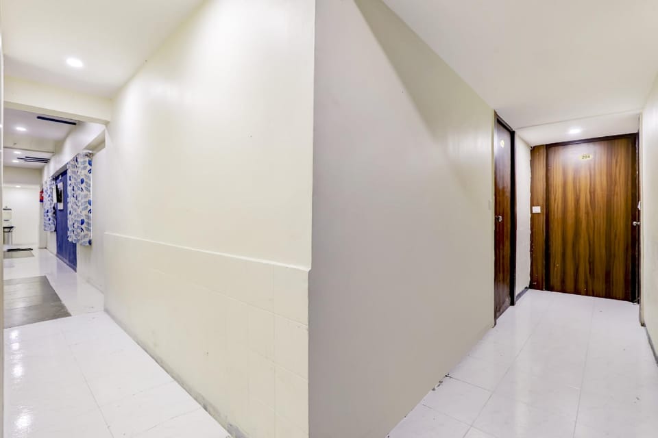Hotel O Savera Hotel in Ahmedabad
