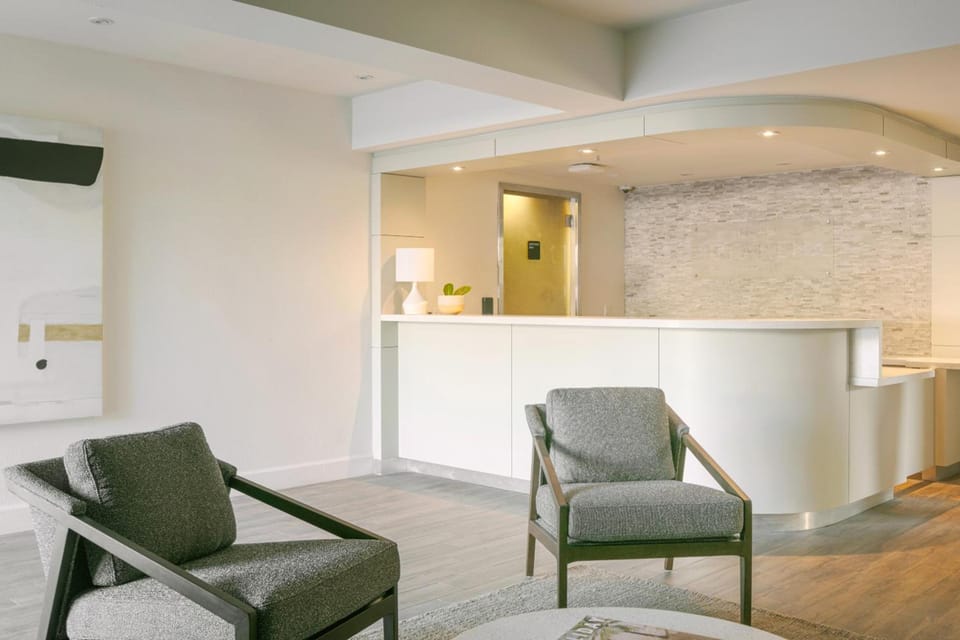 Hotel Solarena Hotel in Costa Mesa