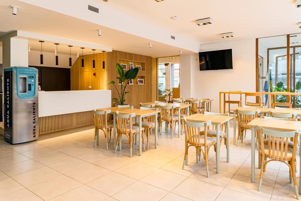 Bar/lounge